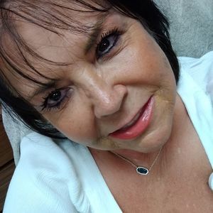 Meet your Posher, Billie faye